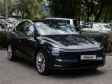 Tesla Model Y Long Range 2025 года за 23 700 000 тг. в Алматы