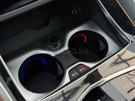 BMW X6 XDrive 40i 2023 года за 49 500 000 тг. в Алматы – фото 26