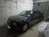 Chrysler 300C 2005 годаfor3 500 000 тг. в Караганда – фото 2