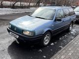 Volkswagen Passat 1993 года за 1 200 000 тг. в Караганда – фото 2