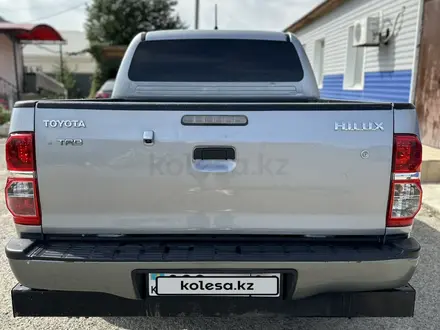 Toyota Hilux 2015 года за 11 000 000 тг. в Кульсары – фото 4