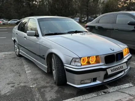 BMW 328 1996 года за 2 800 000 тг. в Шымкент – фото 5