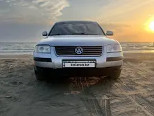 Volkswagen Passat, 2001
