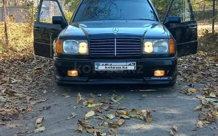 Mercedes-Benz E 260 1990 годаfor1 500 000 тг. в Шымкент