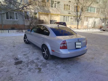 Volkswagen Passat 2001 года за 3 000 000 тг. в Актобе – фото 2