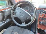 Mercedes-Benz E 280 1996 года за 2 090 000 тг. в Шымкент – фото 5