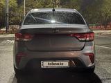 Kia Rio 2019 года за 6 300 000 тг. в Караганда – фото 2