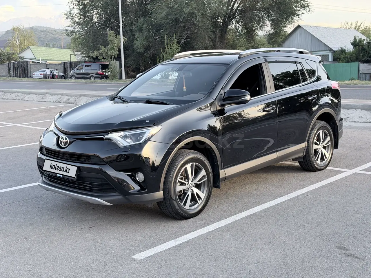 Toyota RAV4, 2016
