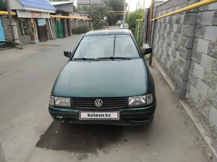 Volkswagen Polo 1996 года за 600 000 тг. в Алматы