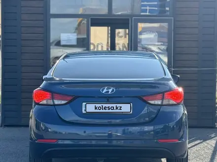 Hyundai Elantra 2015 года за 7 000 000 тг. в Караганда – фото 4