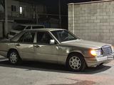 Mercedes-Benz E 200 1989 года за 600 000 тг. в Байтерек – фото 5