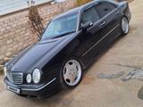 Mercedes-Benz E 320 2001 годаfor5 200 000 тг. в Актау