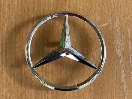 Эмблема Mercedes W 212 за 10 000 тг. в Алматы