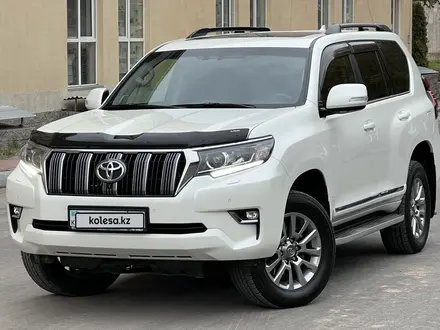 Toyota Land Cruiser Prado 2018 года за 27 250 000 тг. в Алматы – фото 13