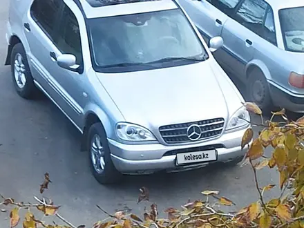 Mercedes-Benz ML 320 2000 года за 3 800 000 тг. в Курчатов