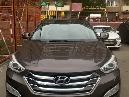 Hyundai Santa Fe 2014 года за 10 000 000 тг. в Астана