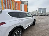 Hyundai Santa Fe 2023 годаүшін15 500 000 тг. в Астана – фото 2