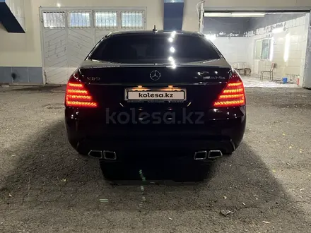 Mercedes-Benz S 500 2006 года за 11 500 000 тг. в Тараз – фото 4