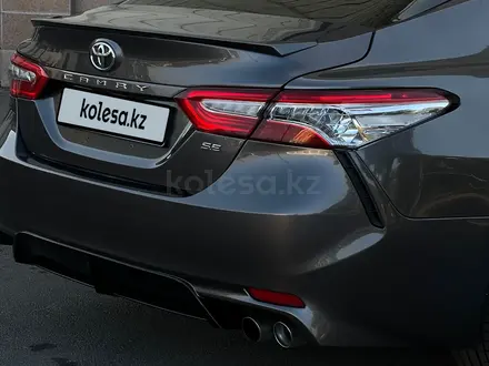 Toyota Camry 2020 года за 11 500 000 тг. в Алматы – фото 5