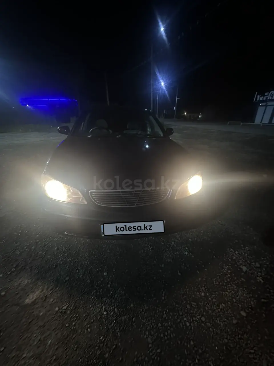 Nissan Cefiro, 2000
