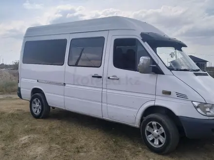 Mercedes-Benz Sprinter 2000 года за 4 280 000 тг. в Алматы – фото 2