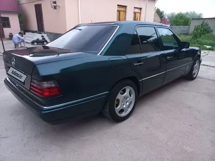 Mercedes-Benz E 200 1994 года за 2 200 000 тг. в Кызылорда – фото 8