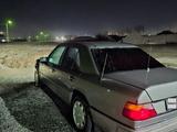 Mercedes-Benz E 200 1990 годаfor1 150 000 тг. в Мерке