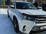 Toyota Highlander 2017 года за 19 500 000 тг. в Алматы – фото 3