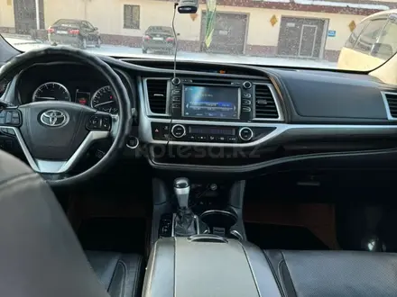 Toyota Highlander 2017 года за 19 500 000 тг. в Алматы – фото 8