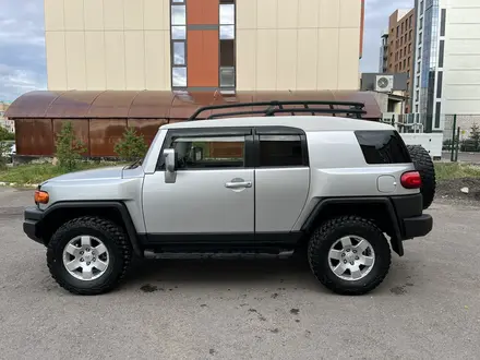 Toyota FJ Cruiser 2006 года за 14 000 000 тг. в Астана – фото 8