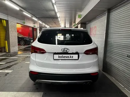 Hyundai Santa Fe 2012 года за 8 500 000 тг. в Астана – фото 3
