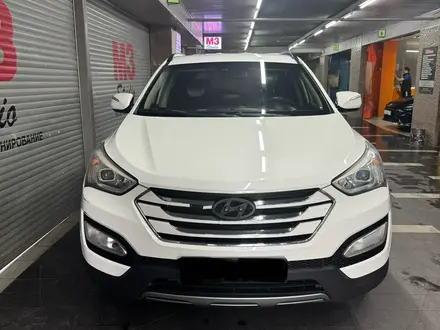 Hyundai Santa Fe 2012 года за 8 500 000 тг. в Астана