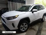 Toyota RAV4 2021 годаүшін21 000 000 тг. в Актобе