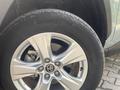 Toyota RAV4 2021 годаүшін21 000 000 тг. в Актобе – фото 9