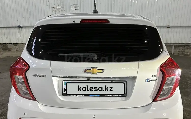 Chevrolet Spark 2017 годаfor4 200 000 тг. в Шымкент