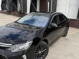 Toyota Camry 2017 года за 10 800 000 тг. в Караганда – фото 3