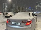 Toyota Camry 2014 года за 8 200 000 тг. в Атырау – фото 3