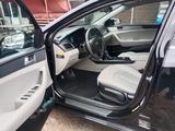 Hyundai Sonata 2016 года за 5 500 000 тг. в Шымкент – фото 2