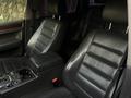 Volkswagen Touareg 2006 года за 3 999 999 тг. в Алматы – фото 5