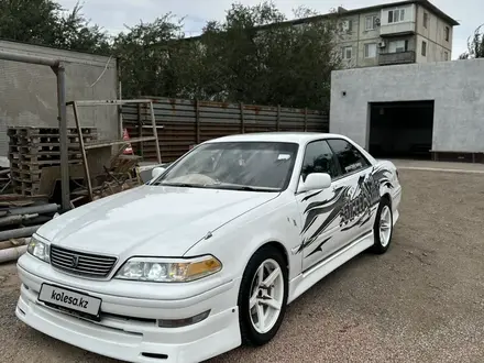 Toyota Mark II 1997 года за 3 500 000 тг. в Караганда – фото 2