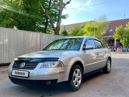 Volkswagen Passat 2004 года за 2 700 000 тг. в Астана – фото 2