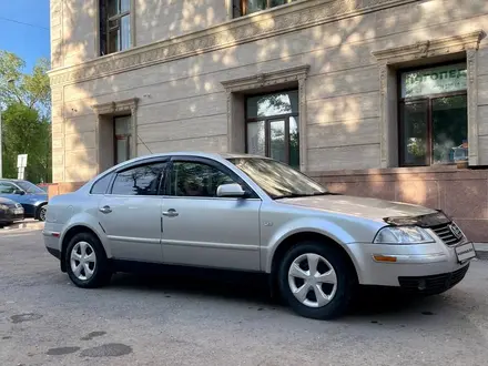 Volkswagen Passat 2004 года за 2 700 000 тг. в Астана – фото 6