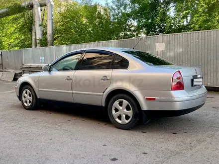 Volkswagen Passat 2004 года за 2 700 000 тг. в Астана – фото 7