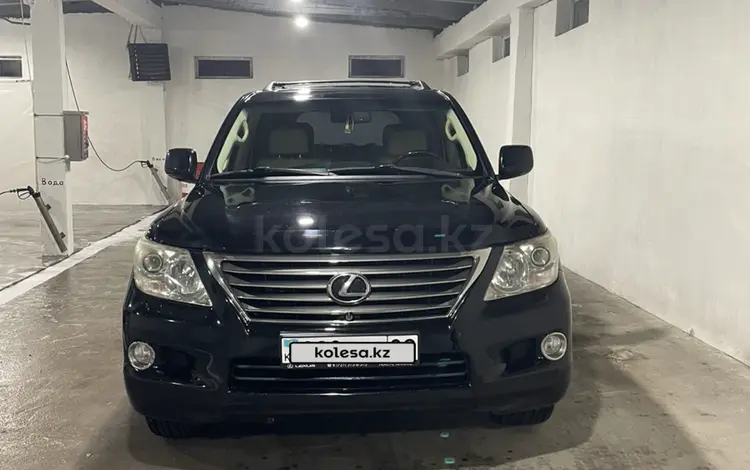 Lexus LX 570 2010 годаfor20 000 000 тг. в Тараз