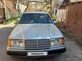 Mercedes-Benz E 230 1990 года за 2 800 000 тг. в Шымкент