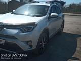 Toyota RAV4 2018 года за 13 000 000 тг. в Усть-Каменогорск – фото 3
