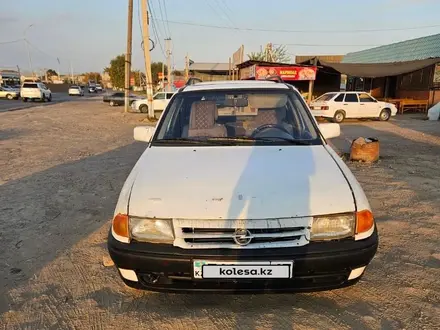 Opel Astra 1992 года за 400 000 тг. в Абай (Келесский р-н) – фото 2