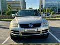 Volkswagen Touareg 2005 годаfor6 000 000 тг. в Алматы