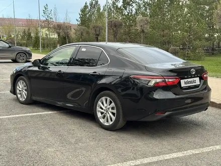 Toyota Camry 2023 года за 16 300 000 тг. в Караганда – фото 6