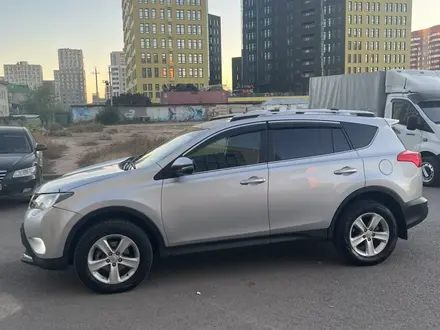 Toyota RAV4 2013 года за 10 500 000 тг. в Астана – фото 4